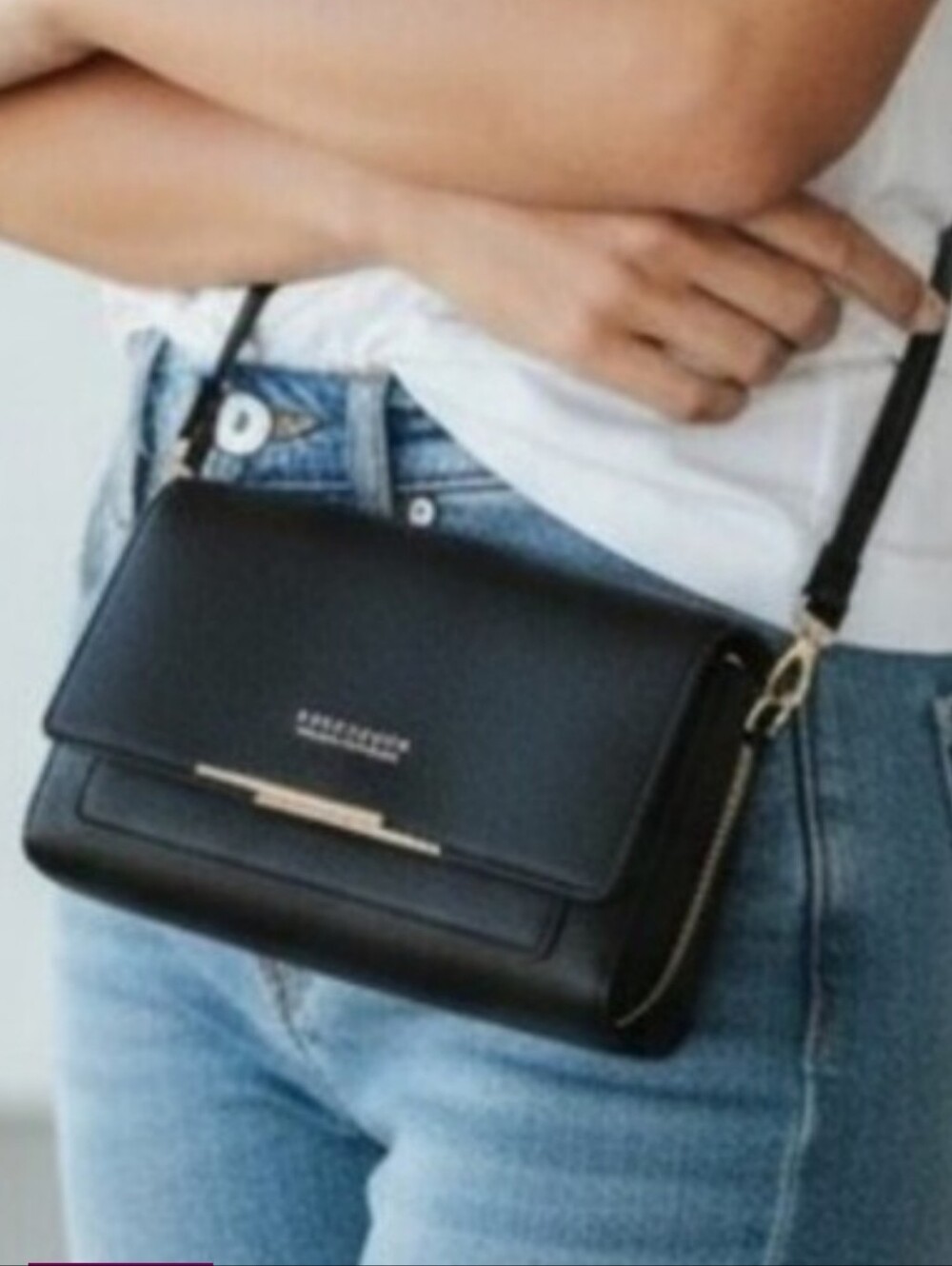 3/$30 Endaycon Black Crossbody Purse  Shoulder Bag With Zipper Closure